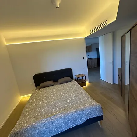 Lux Cotroceni Bükreş